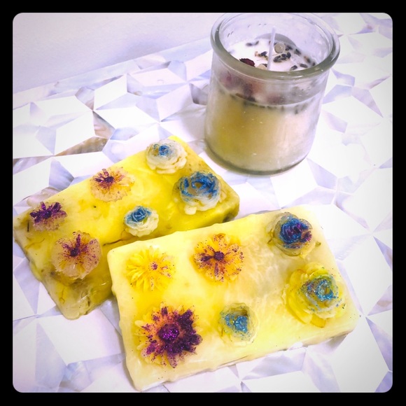 Aura Rose Candles Other - NWT Rose & Lemon Bar Soap